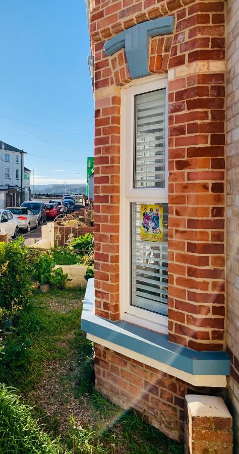 Sandy Feet Retreat Exmouth Exterior photo